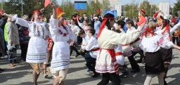 1 мая – День единства народа Казахстана