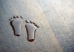 Просто хочется бежать с дома Просто хочется бежать с дома