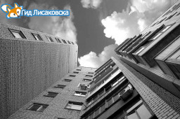 Школьница из Лисаковска спрыгнула с крыши многоэтажного дома Школьница из Лисаковска спрыгнула с крыши многоэтажного дома