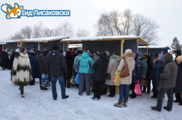 В Лисаковске состоялась первая в 2018 году сельскохозяйственная ярмарка В Лисаковске состоялась первая в 2018 году сельскохозяйственная ярмарка